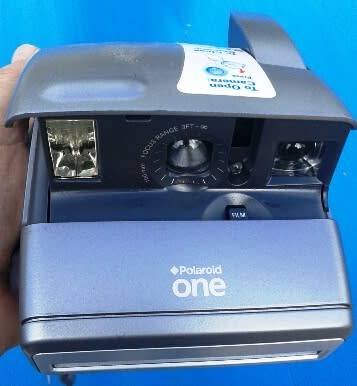 Vintage POLAROID  ONE Camera